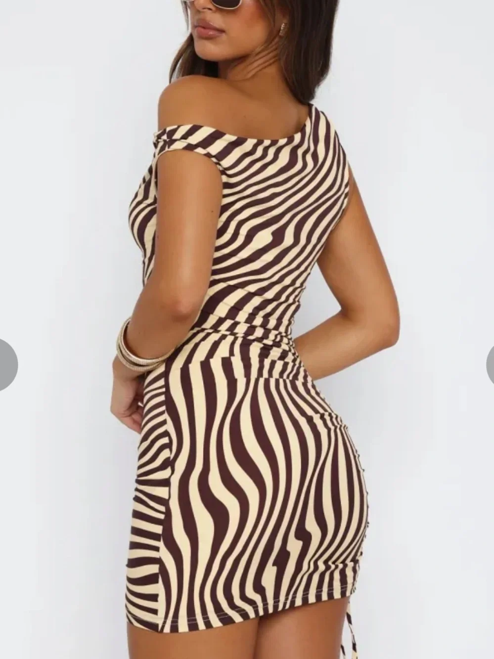 NWT White Fox Boutique Trip Of A Lifetime Mini Dress Caribbean Waves M - Picture 3 of 12